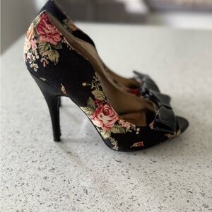 Qupid Black Floral Heels with Bow